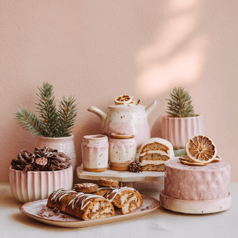 Artisan cake creation